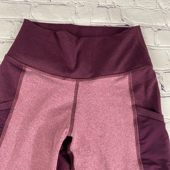 Fabletics Mila High-Waisted Pocket Capri - XS - Picture 5 of 7
